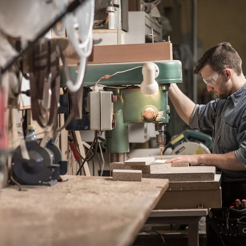 Zimmerei und Holzbau